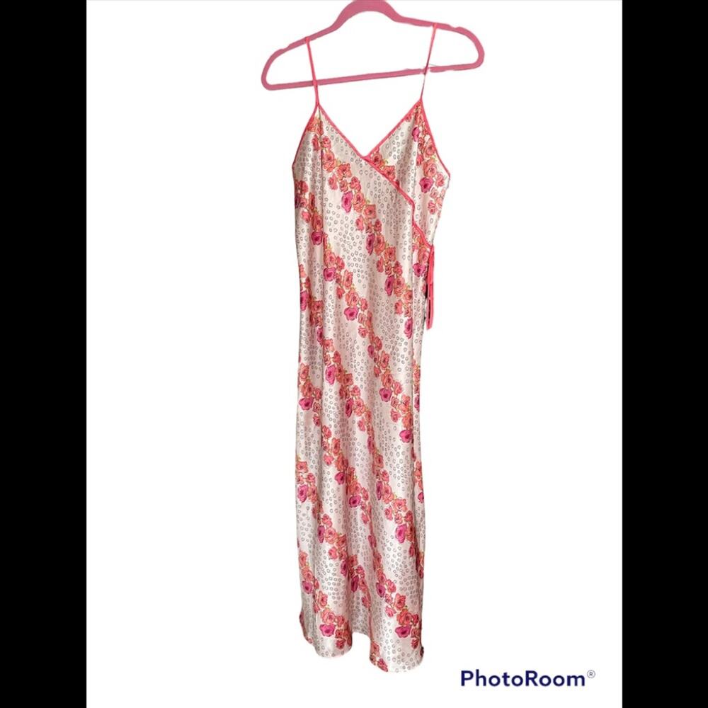 Sophia by Delicates slip dress